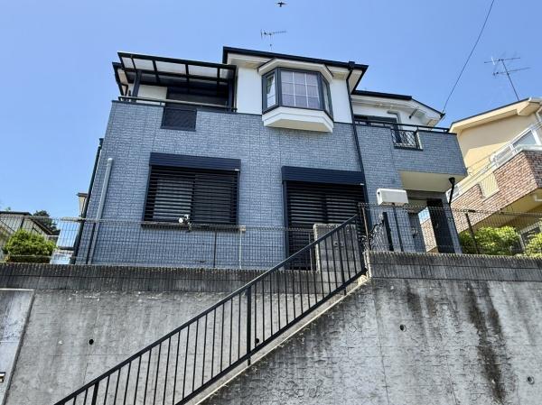 藤沢市白旗３丁目の中古一戸建て