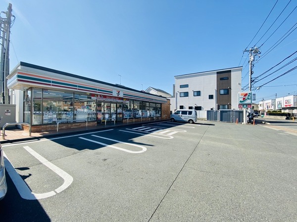 ドラゴンマンション湘南辻堂壱番館(セブンイレブン茅ヶ崎美住町店)