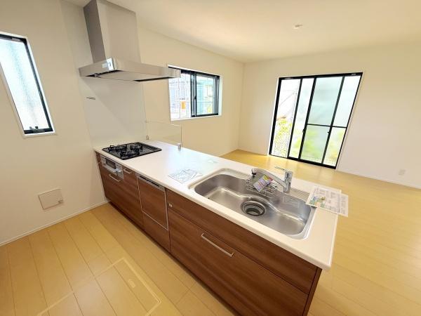 藤沢市辻堂太平台2丁目新築戸建全3棟1号棟
