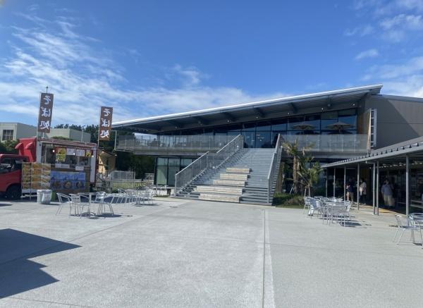 ダイアパレスエクシード茅ヶ崎(道の駅　湘南ちがさき)
