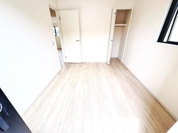 藤沢市本藤沢3丁目新築全2棟2号棟