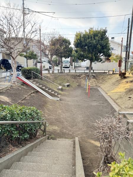 藤沢市鵠沼松が岡１丁目の土地(下藤が谷南公園)