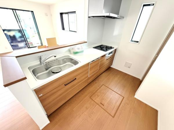 藤沢市白旗4丁目新築戸建