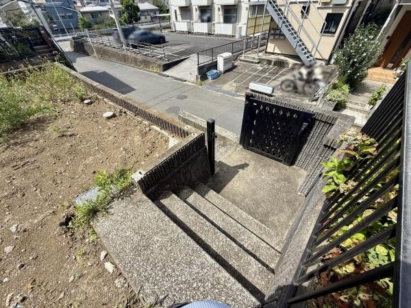藤沢市亀井野１丁目の土地