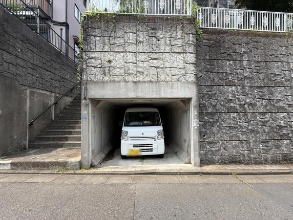 藤沢市本藤沢２丁目の中古一戸建て