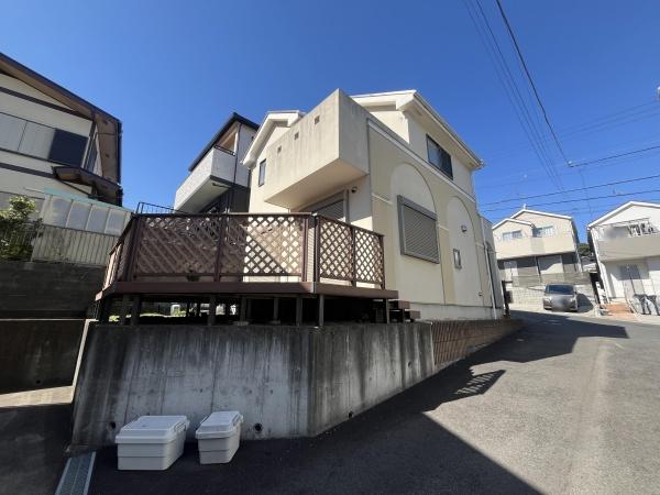 藤沢市白旗４丁目の中古一戸建て