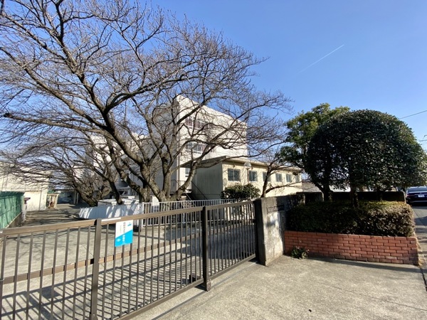 藤沢市湘南台3丁目新築戸建全2棟B棟(湘南台中学校)