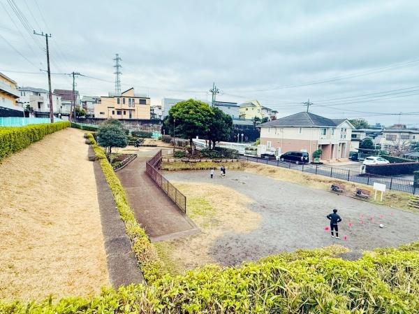 藤沢市高倉　新築全2棟　1号棟(渋谷の里公園)