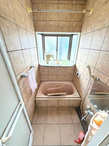綾瀬市上土棚北３丁目の中古一戸建て