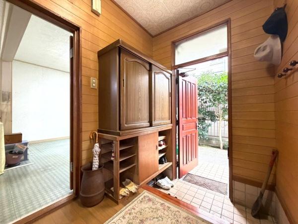 綾瀬市上土棚北3丁目中古テラスハウス