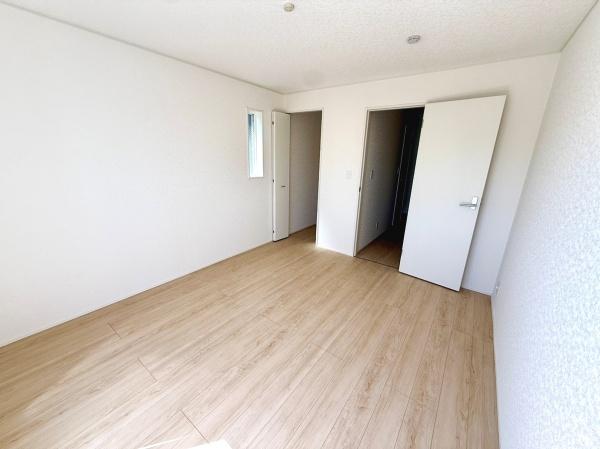 藤沢市城南2丁目新築戸建全2棟8号棟