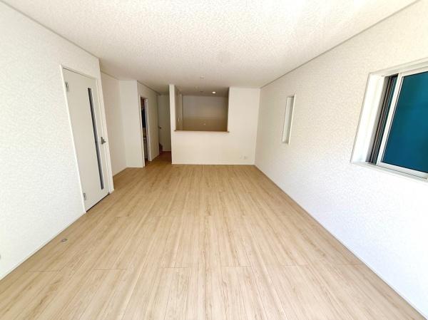 藤沢市城南2丁目新築戸建全2棟8号棟