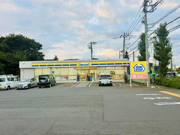 茅ヶ崎市芹沢　店舗併用物件(ミニストップ茅ヶ崎堤店)