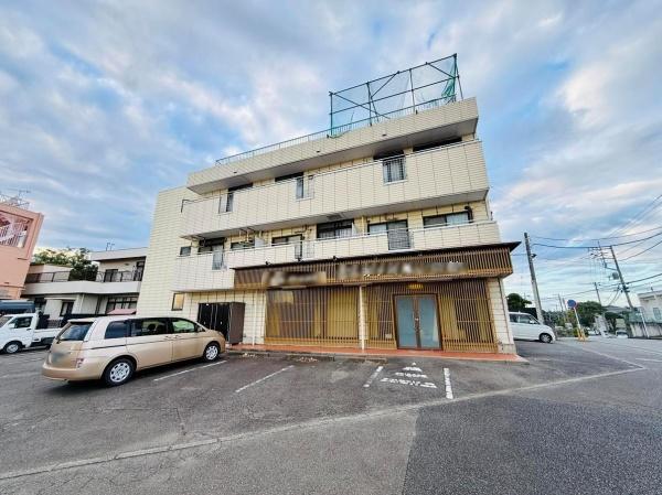 茅ヶ崎市芹沢　店舗併用物件