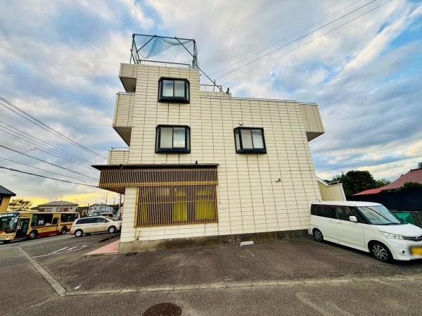 茅ヶ崎市芹沢　店舗併用物件