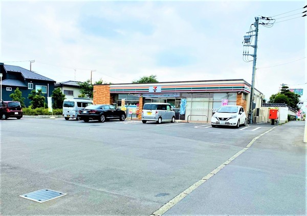 藤沢市高倉新築戸建全3棟B号棟(セブンイレブン藤沢長後南店)
