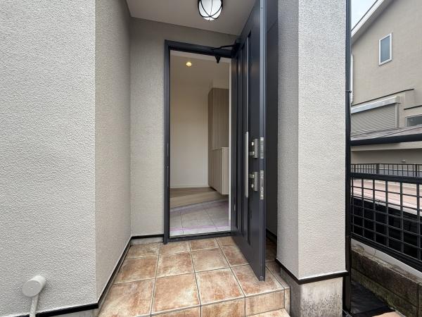 藤沢市本藤沢３丁目の中古一戸建て