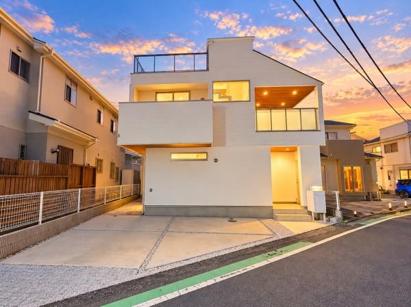 鵠沼海岸５丁目新築戸建て