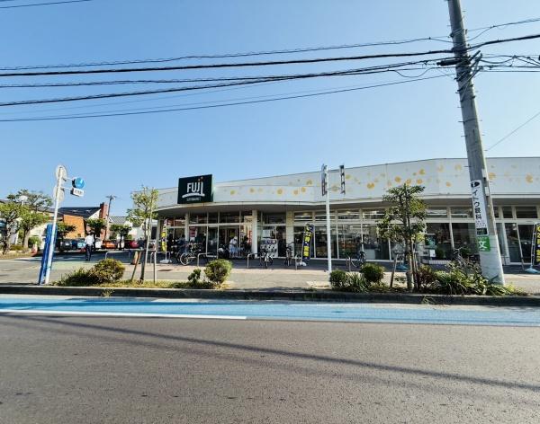 茅ヶ崎市松浪1丁目新築全2棟B号棟(FUJIスーパー松ヶ丘店)