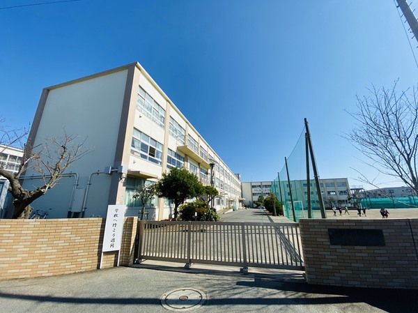茅ヶ崎市松浪1丁目新築全2棟B号棟(松浪中学校)