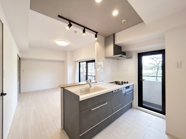 ナイスアーバン志村坂上