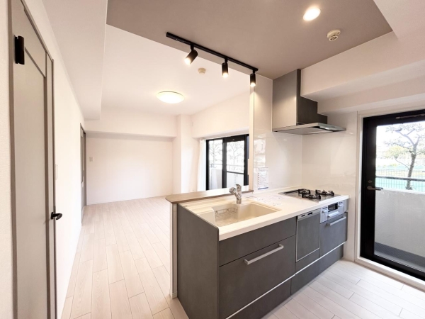 ナイスアーバン志村坂上