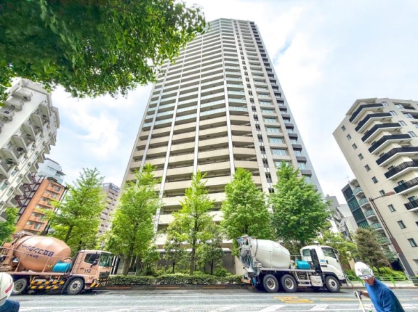 ブリリアザタワー東京八重洲アベニュー