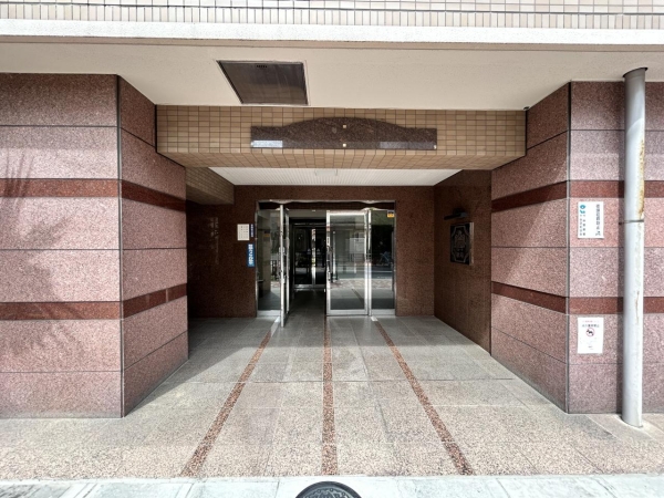 モナーク根岸