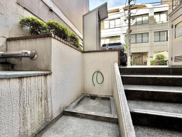 クレール六本木