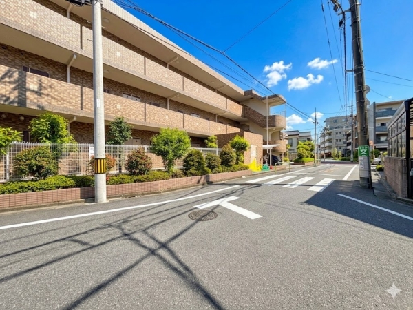 平和台ガーデンハウス