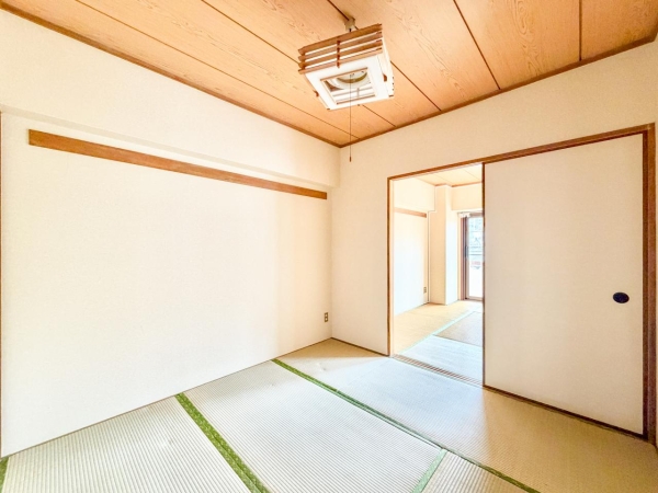 白金グランドハイツ