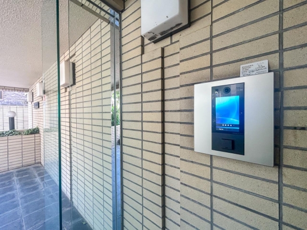 パラシオン椎名町