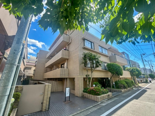 パラシオン椎名町