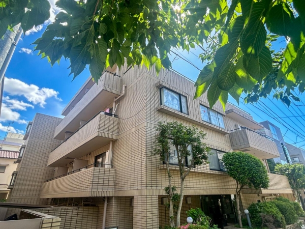 パラシオン椎名町