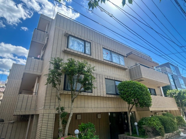 パラシオン椎名町
