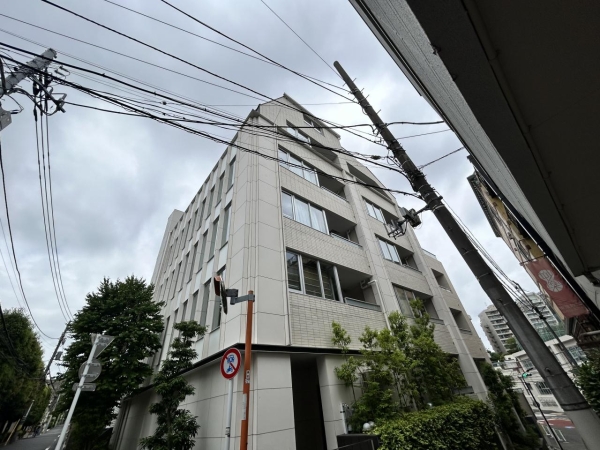 ピアース白金台三丁目