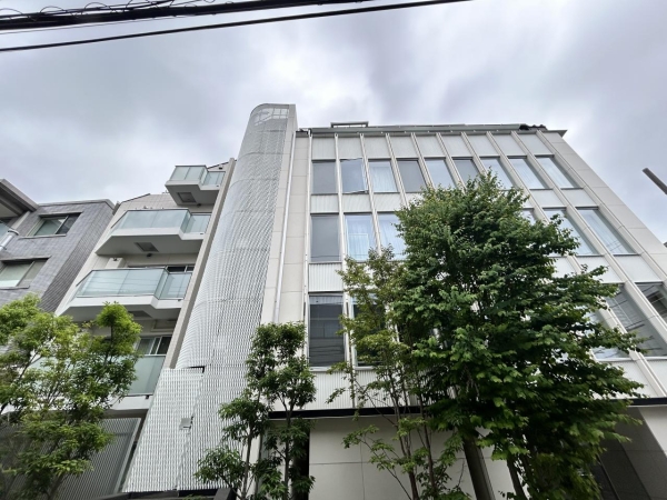 ピアース白金台三丁目