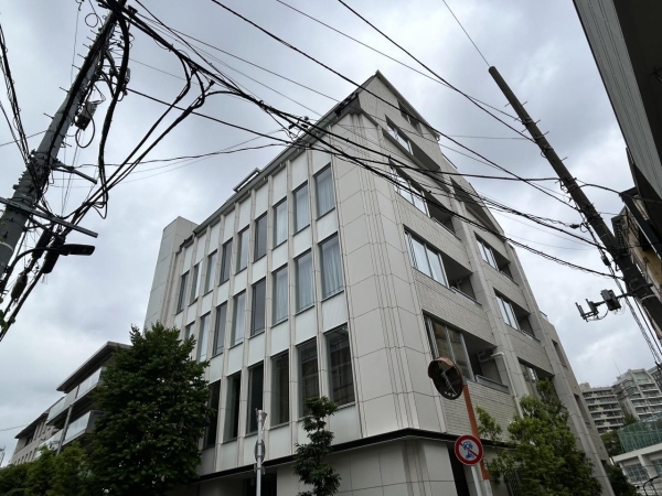 ピアース白金台三丁目