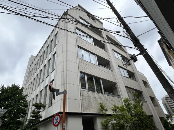 ピアース白金台三丁目