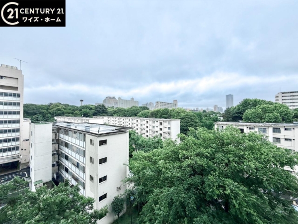 戸山ハイツ27号棟