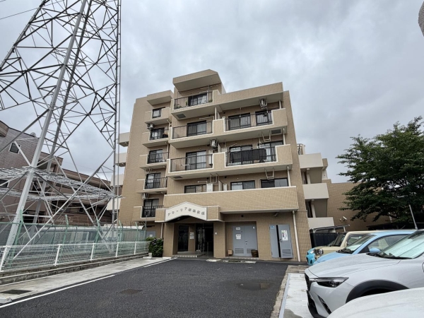 グローリア初穂綾瀬