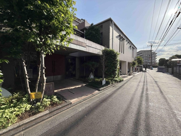 ザ・ステイツ向山フィルコート