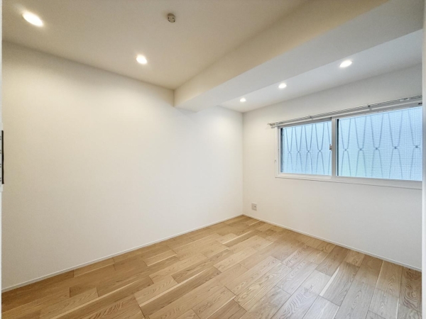 マンション雅叙苑５号棟