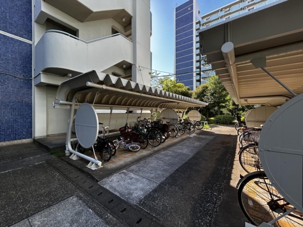 越中島3丁目ハイツ1号棟