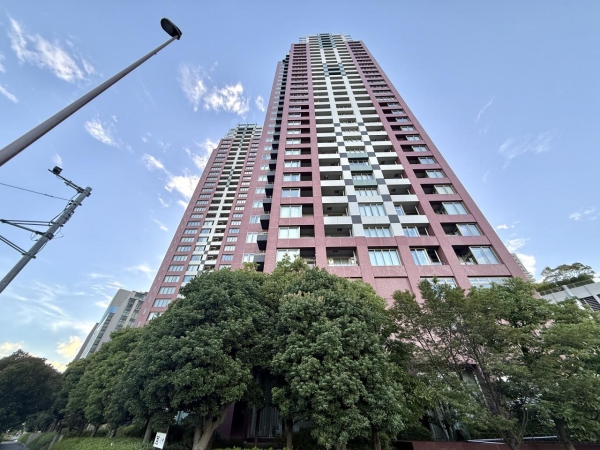 ＴＨＥ　ＴＯＷＥＲＳ　ＤＡＩＢＡ　ＥＡＳＴ