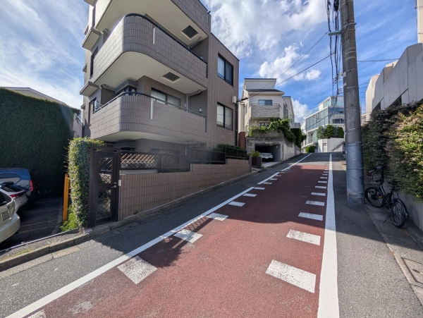 コスモ自由が丘