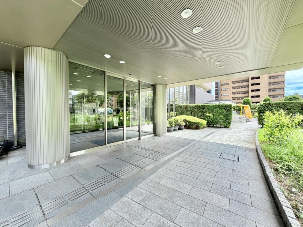 東京マスタープレイス