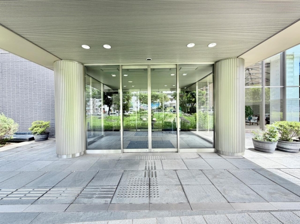東京マスタープレイス