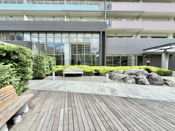 東京マスタープレイス