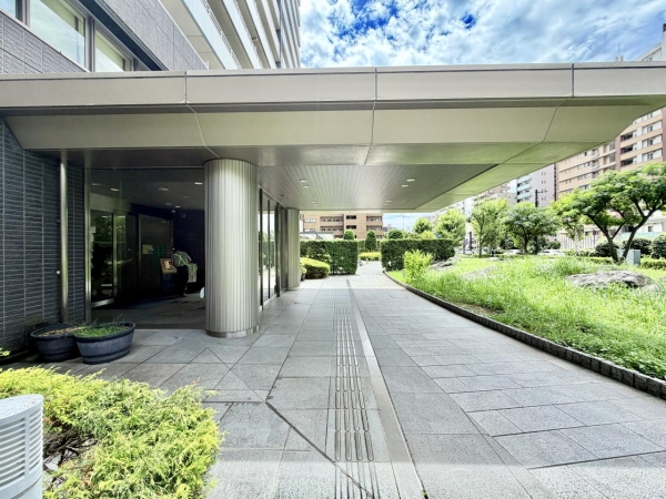 東京マスタープレイス